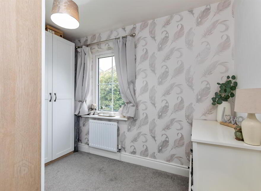 6 Blackwood Crescent, Newtownards, BT23 4XX