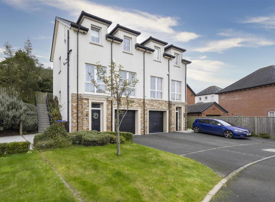 6 Blackwood Crescent, Newtownards, BT23 4XX