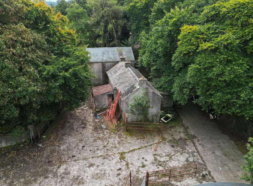 Crievehill Rd, Fivemiletown, BT75 0ST
