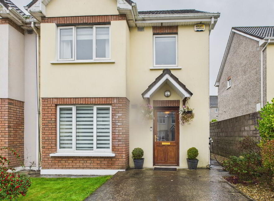 The Avenue, Dun Eala, 3 Dun Eala, Fermoy, P61AP66 photo