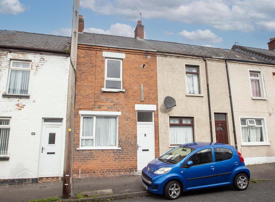 17 Oakman Street, Off Falls Road, Belfast, BT12 7BP photo