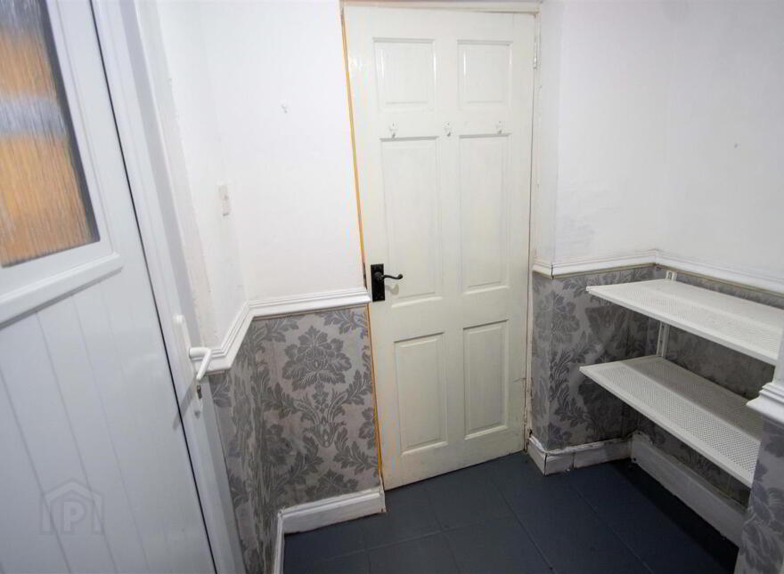 17 Oakman Street, Off Falls Road, Belfast, BT12 7BP