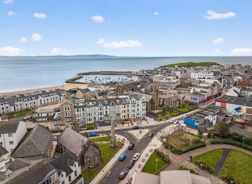 2 Eglinton Street, Portrush, BT56 8DX