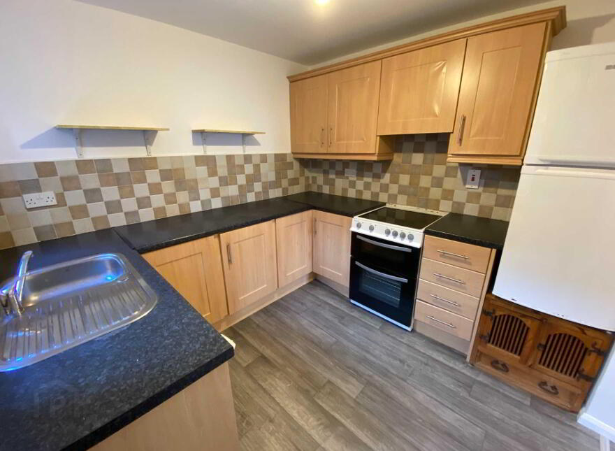 107 Ravenhill Gardens, Ravenhill, Belfast, BT6 8GQ