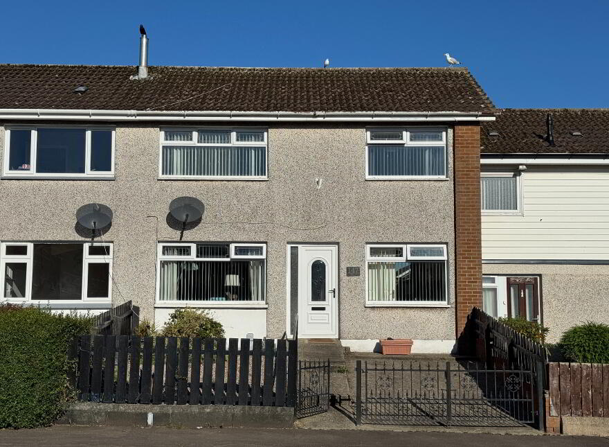 147 Sperrin Park, Caw, Londonderry, BT47 6NQ photo