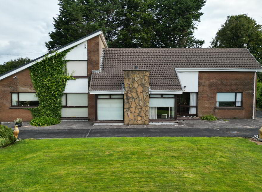 19 Crievehill Rd, Fivemiletown, BT75 0ST