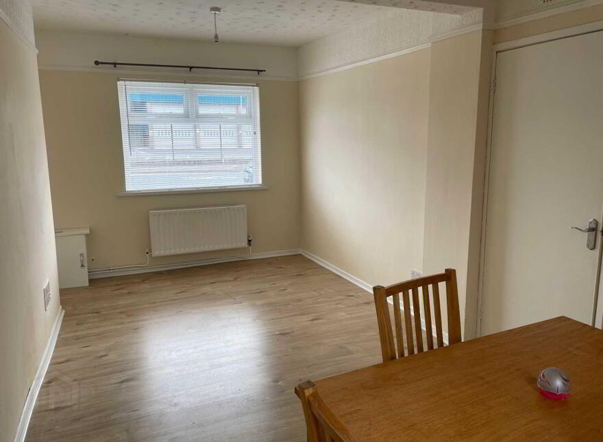 89 Circular Road, Larne, BT40 3AQ