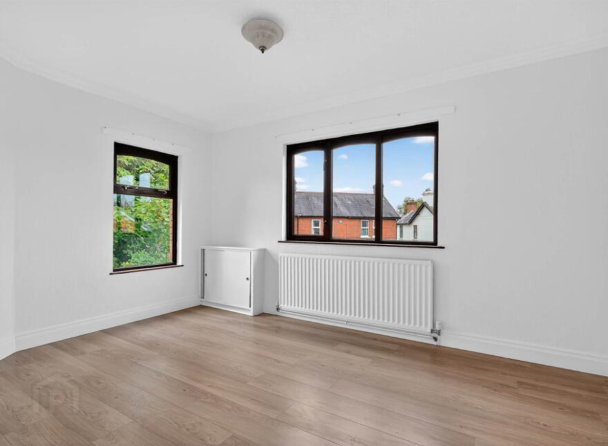 38 Glenburn Road, Dunmurry, Belfast, BT17 9AG