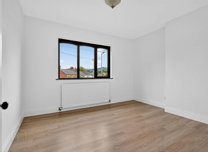 38 Glenburn Road, Dunmurry, Belfast, BT17 9AG