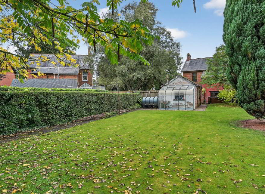 38 Glenburn Road, Dunmurry, Belfast, BT17 9AG