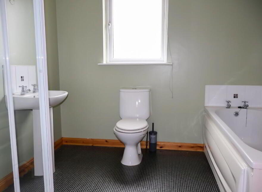 83 Drummond Manor, Limavady, BT49 0UQ
