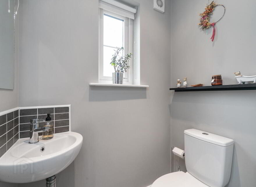 143 Coopers Mill Avenue, Dundonald, Belfast, BT16 1WR