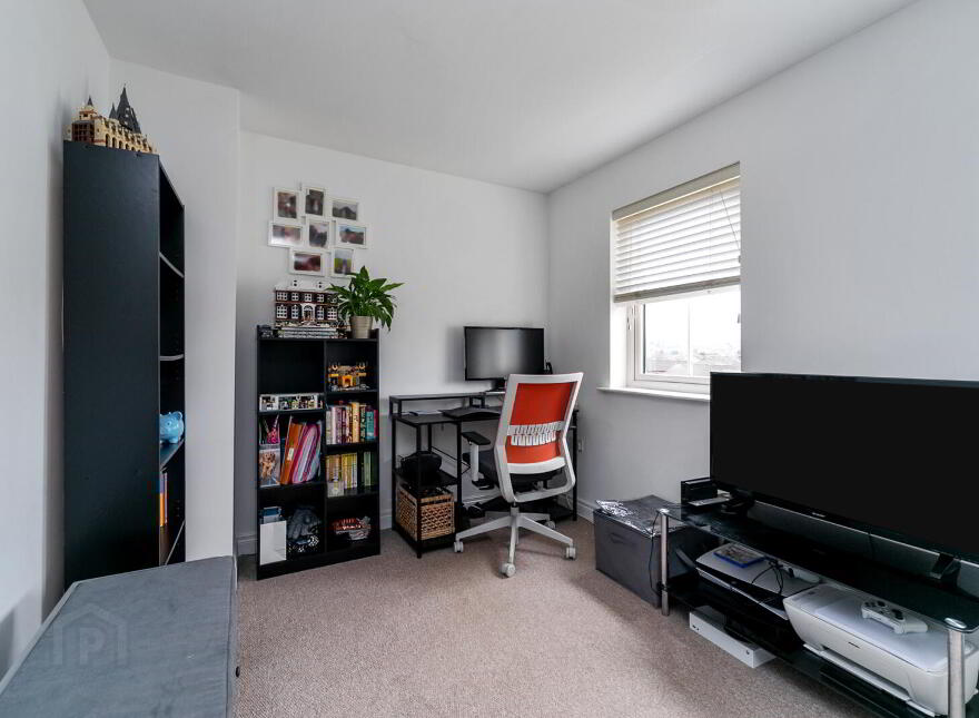 143 Coopers Mill Avenue, Dundonald, Belfast, BT16 1WR