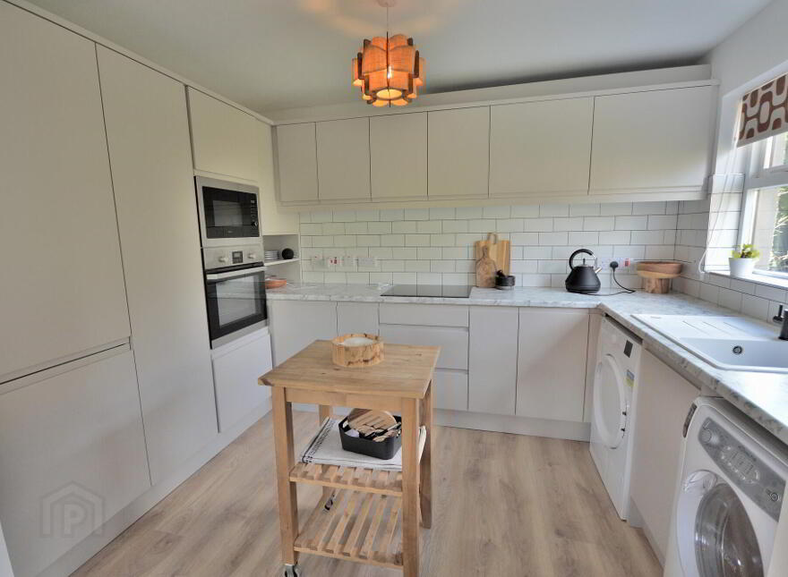 24 Tadworth, Bangor, BT19 7WD