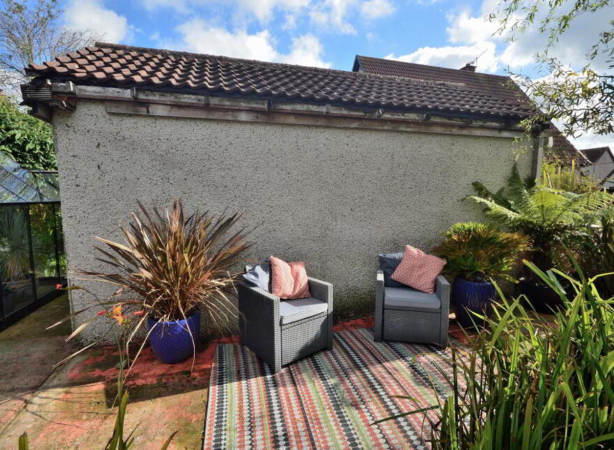 24 Tadworth, Bangor, BT19 7WD