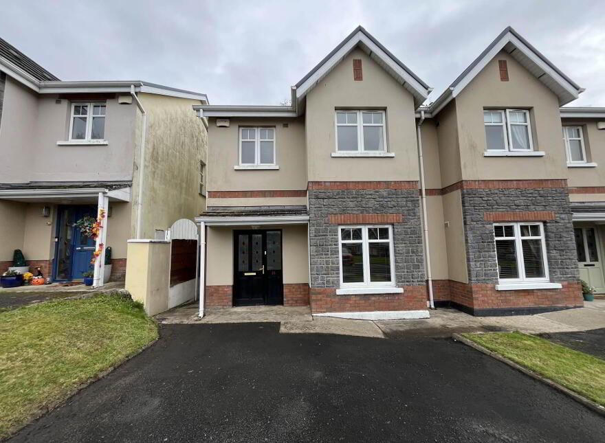 15 Carrig Midhe, Corbally photo