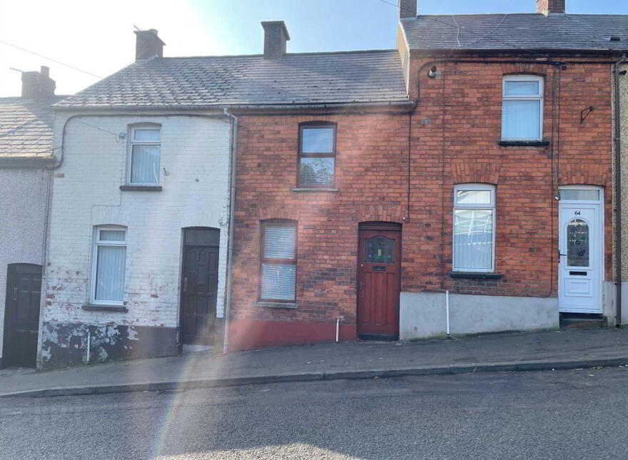 62 Mill Brae, Larne, BT40 2DE photo
