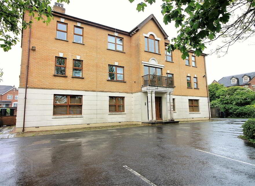 8 Mayfield Avenue, Newtownabbey, BT36 7WP photo