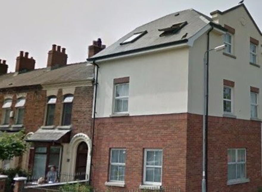 72c Balfour Avenue, Belfast, BT7 2EW photo