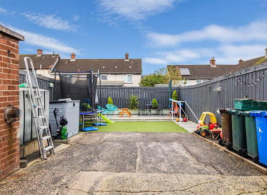13 Limehurst Way, Lisburn, BT27 4YF