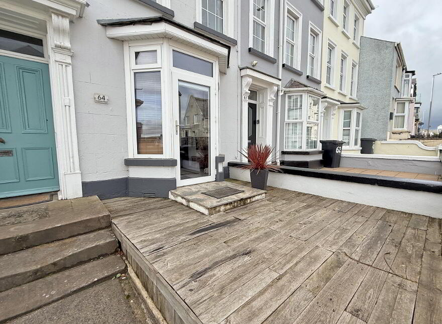 Flat 1, 64 Causeway Street, Portrush, BT56 8AD