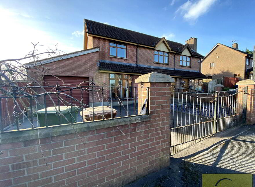 18 Lagmore Grove, Belfast, BT17 0TD photo