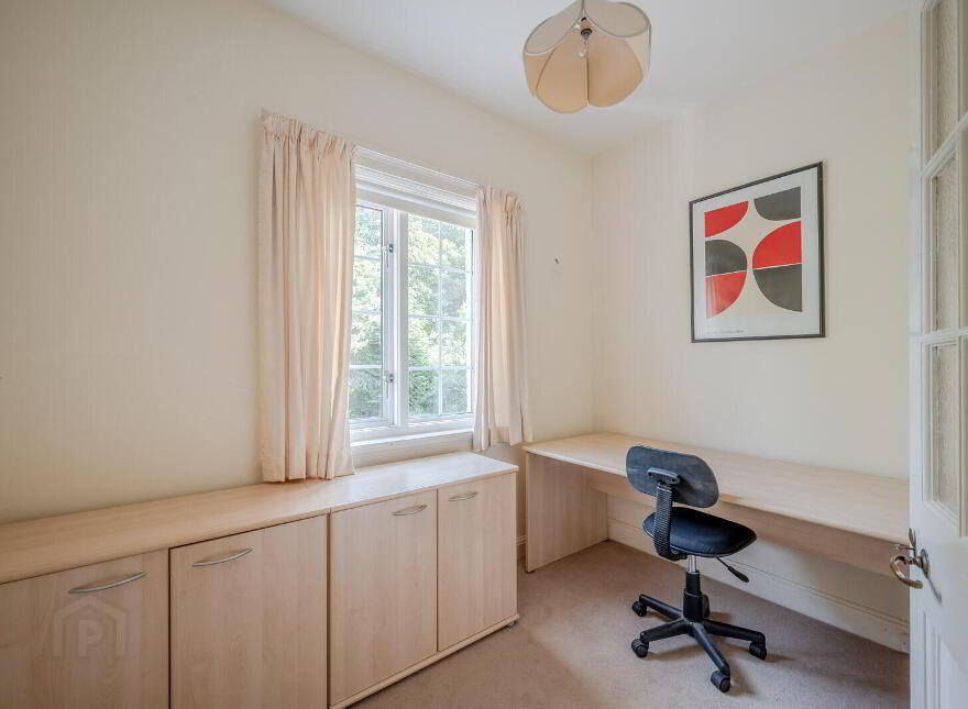 Woodleigh, 22 Glen Road, Holywood, BT18 0HB