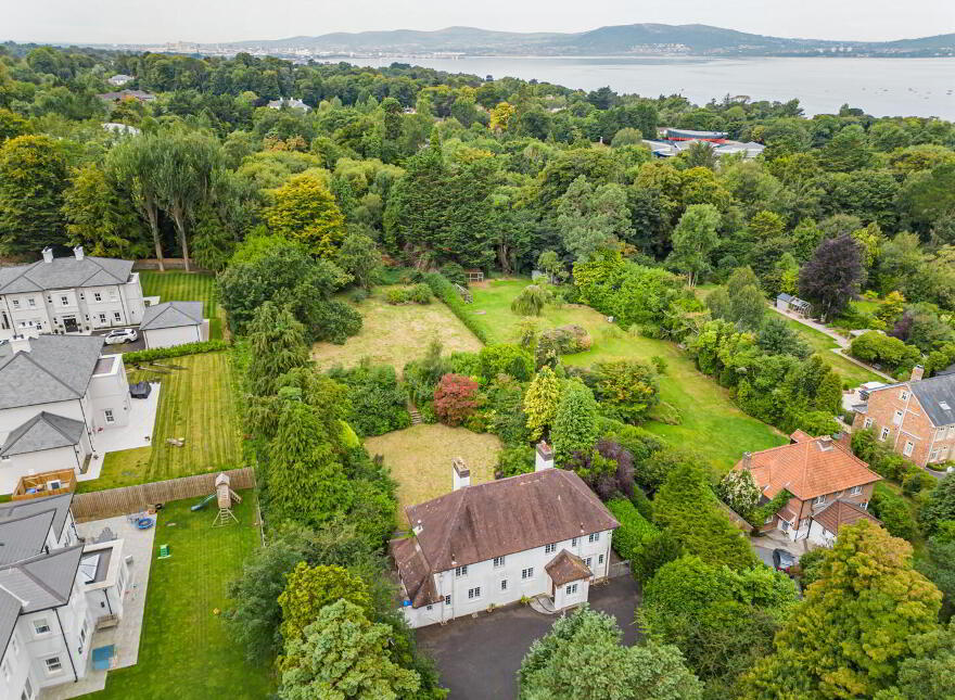 Woodleigh, 22 Glen Road, Holywood, BT18 0HB
