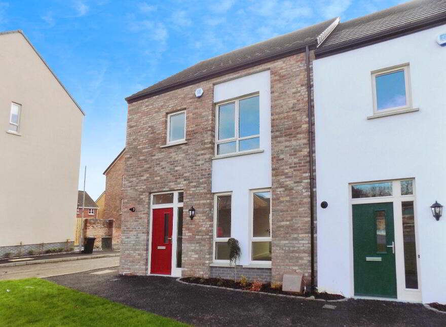16 Alder Way, Lisburn, BT28 2SX photo