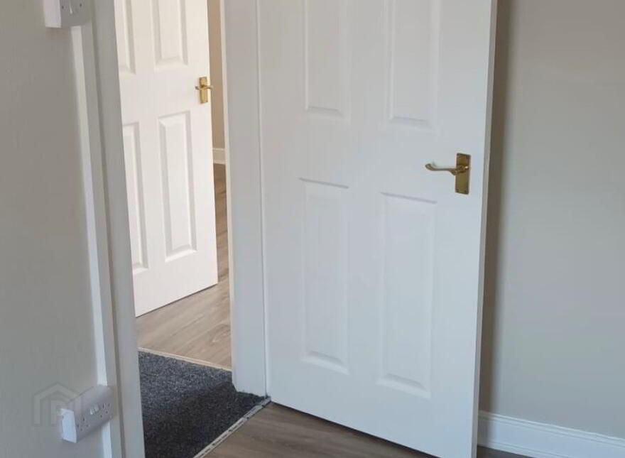 5 Dhu Varren Crescent, Belfast, BT13 3FL