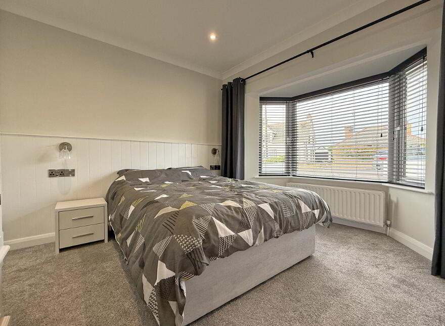 8 Strand Crescent, Portstewart, BT55 7NL