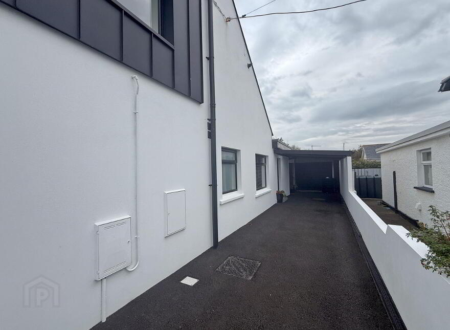 8 Strand Crescent, Portstewart, BT55 7NL