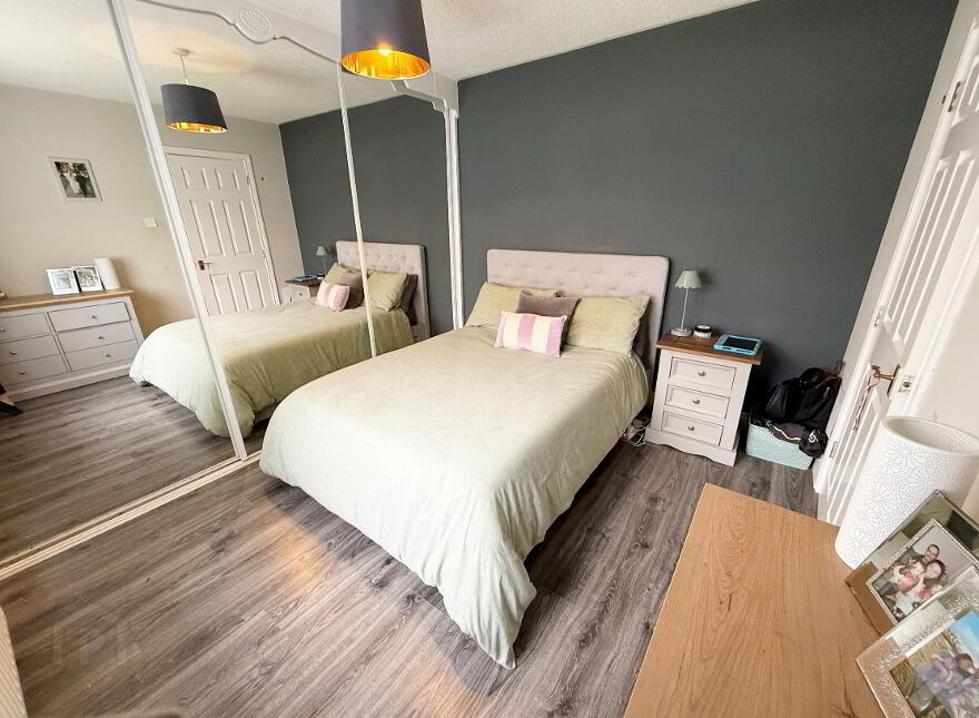 77 Loguestown Park, Coleraine, BT52 2HR