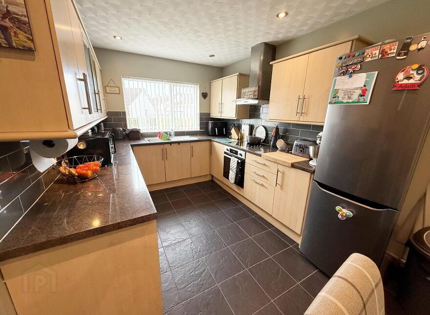 77 Loguestown Park, Coleraine, BT52 2HR