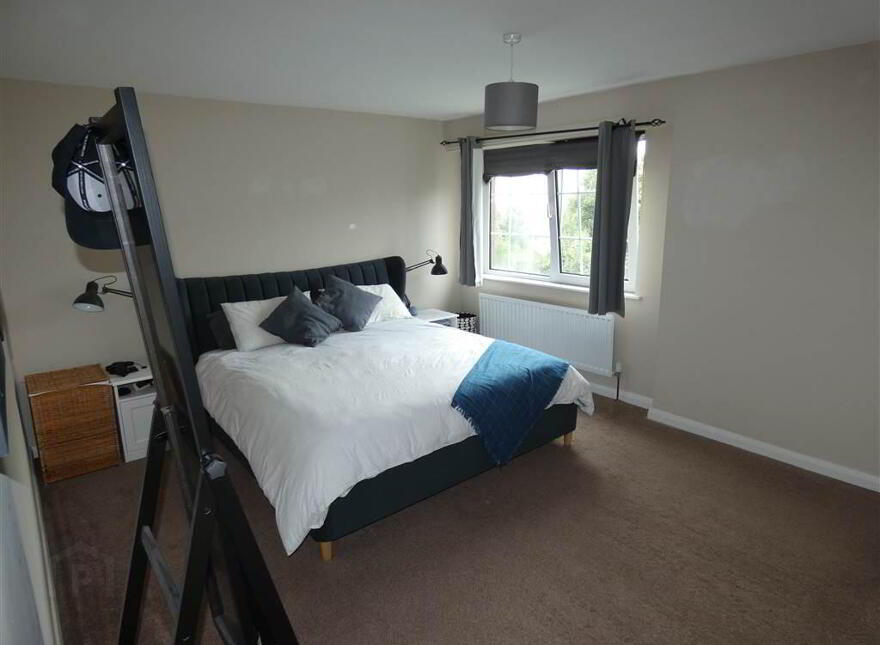 60 Fortwilliam Grange, Belfast, BT15 4AU