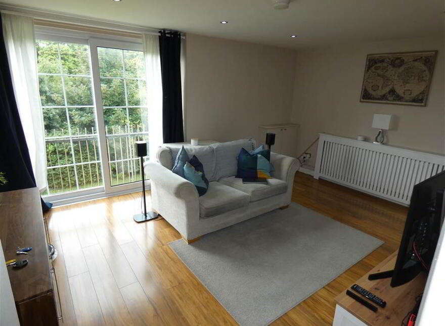 60 Fortwilliam Grange, Belfast, BT15 4AU