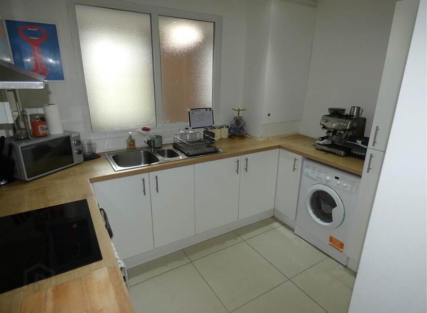 60 Fortwilliam Grange, Belfast, BT15 4AU