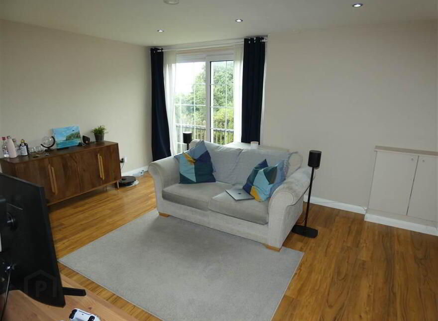 60 Fortwilliam Grange, Belfast, BT15 4AU