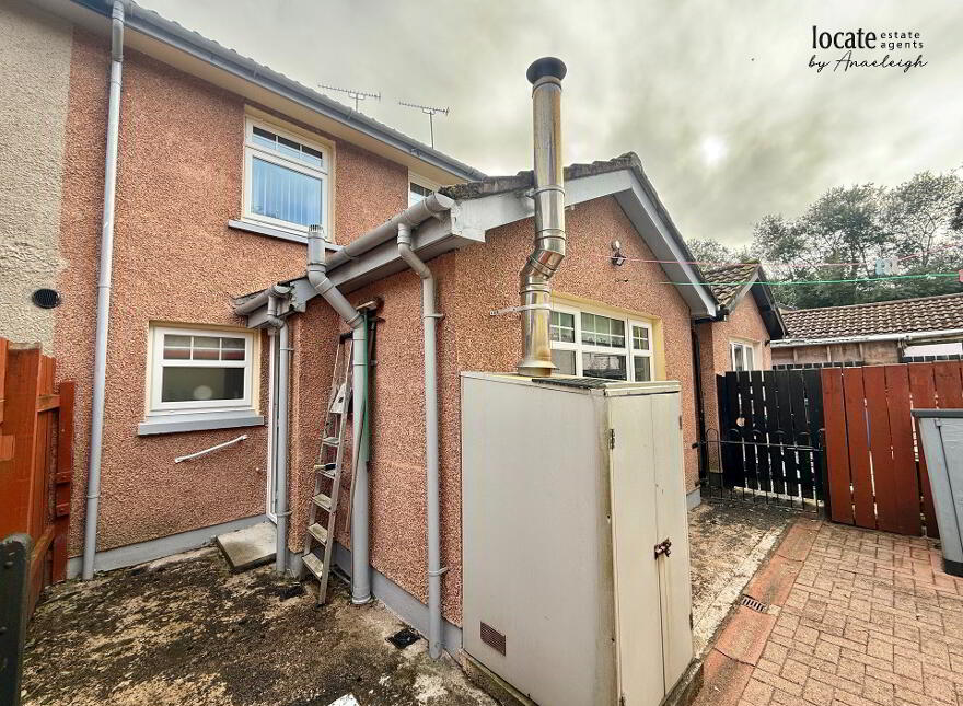 4 Lone Moor Gardens, Derry, BT48 9LE