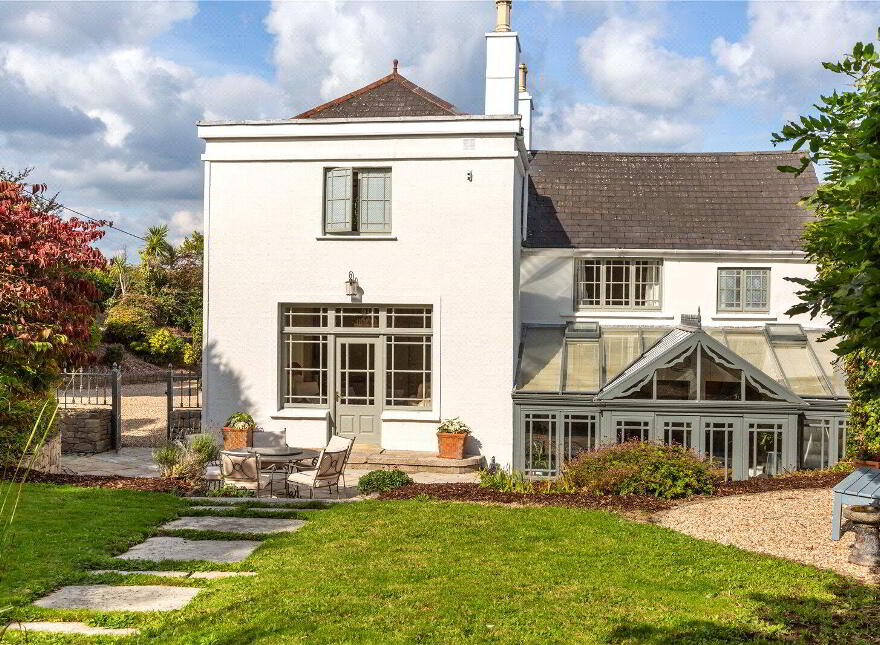 Hillside House, Bayview Road, Wicklow Town, A67E920