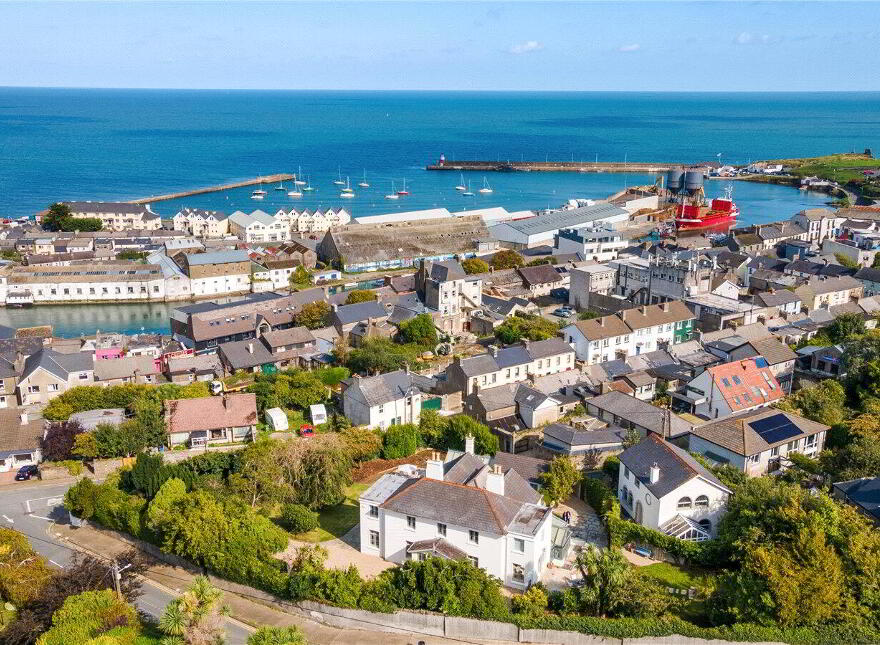 Hillside House, Bayview Road, Wicklow Town, A67E920