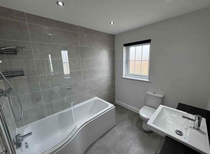 5 Bashford Park Lane, Carrickfergus, BT38 9FH