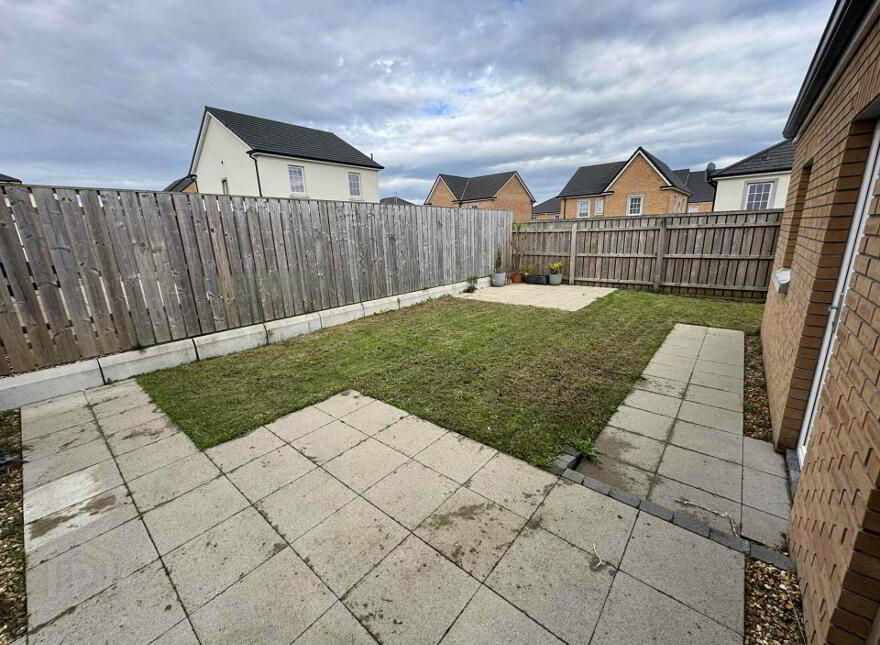 5 Bashford Park Lane, Carrickfergus, BT38 9FH
