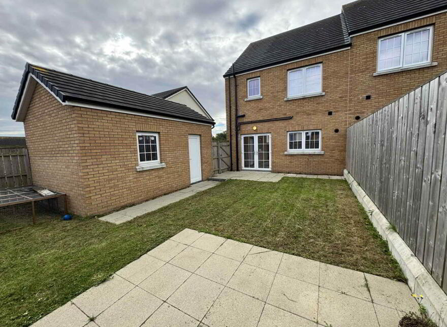 5 Bashford Park Lane, Carrickfergus, BT38 9FH