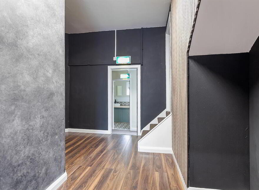 Unit 2, 6 Bridge Street, Lisburn, BT28 1XY