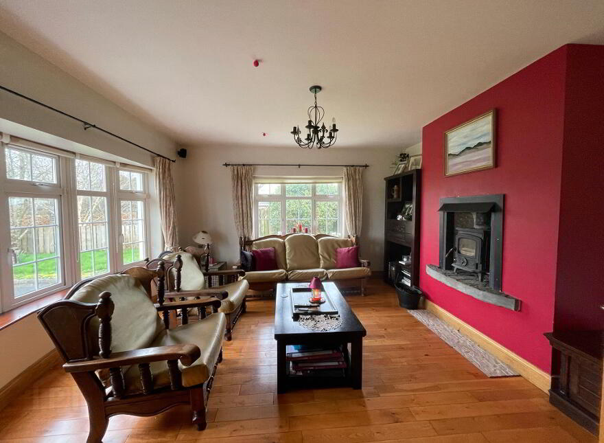 Cloonshanville, Frenchpark, Castlerea, F45C638