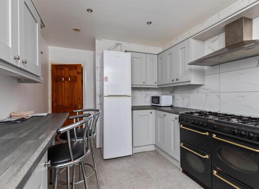 14 Station Road, Belfast, BT4 1RE