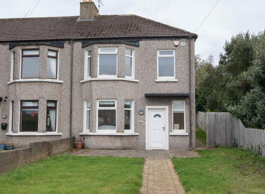 154 Causeway Street (HOLIDAY LET), Portrush, BT56 8JE