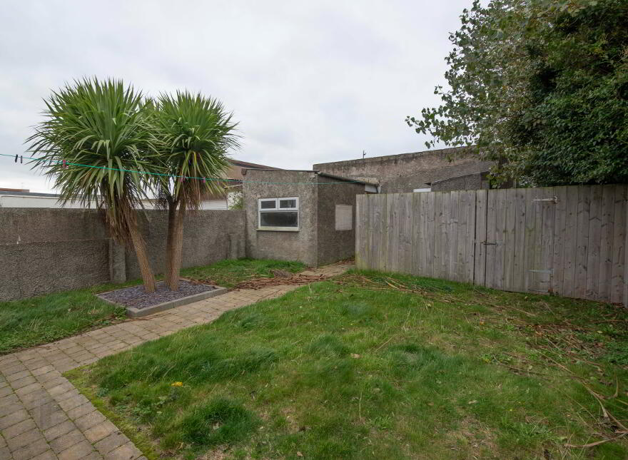 154 Causeway Street (HOLIDAY LET), Portrush, BT56 8JE