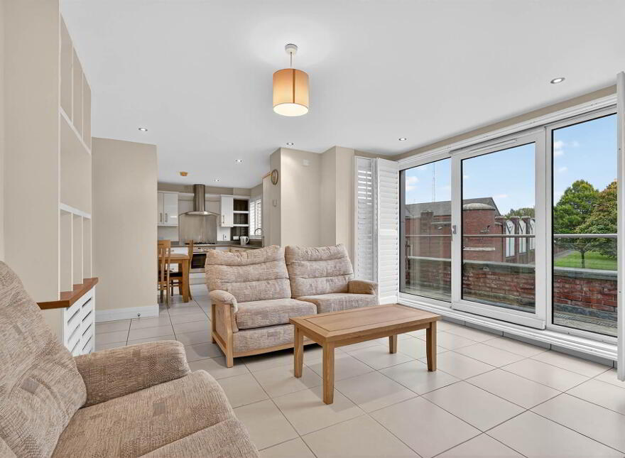 Apt 1, 501 Lisburn Road, Belfast, BT9 7EZ
